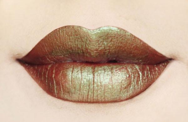 Long Lasting Liquid Lipstick - Emerald City