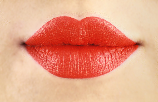 Long Lasting Liquid Lipstick - Surfers Paradise