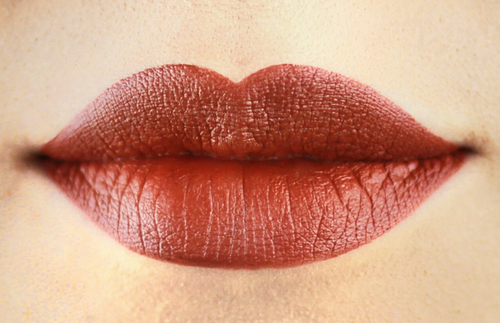 Long Lasting Liquid Lipstick - Americano