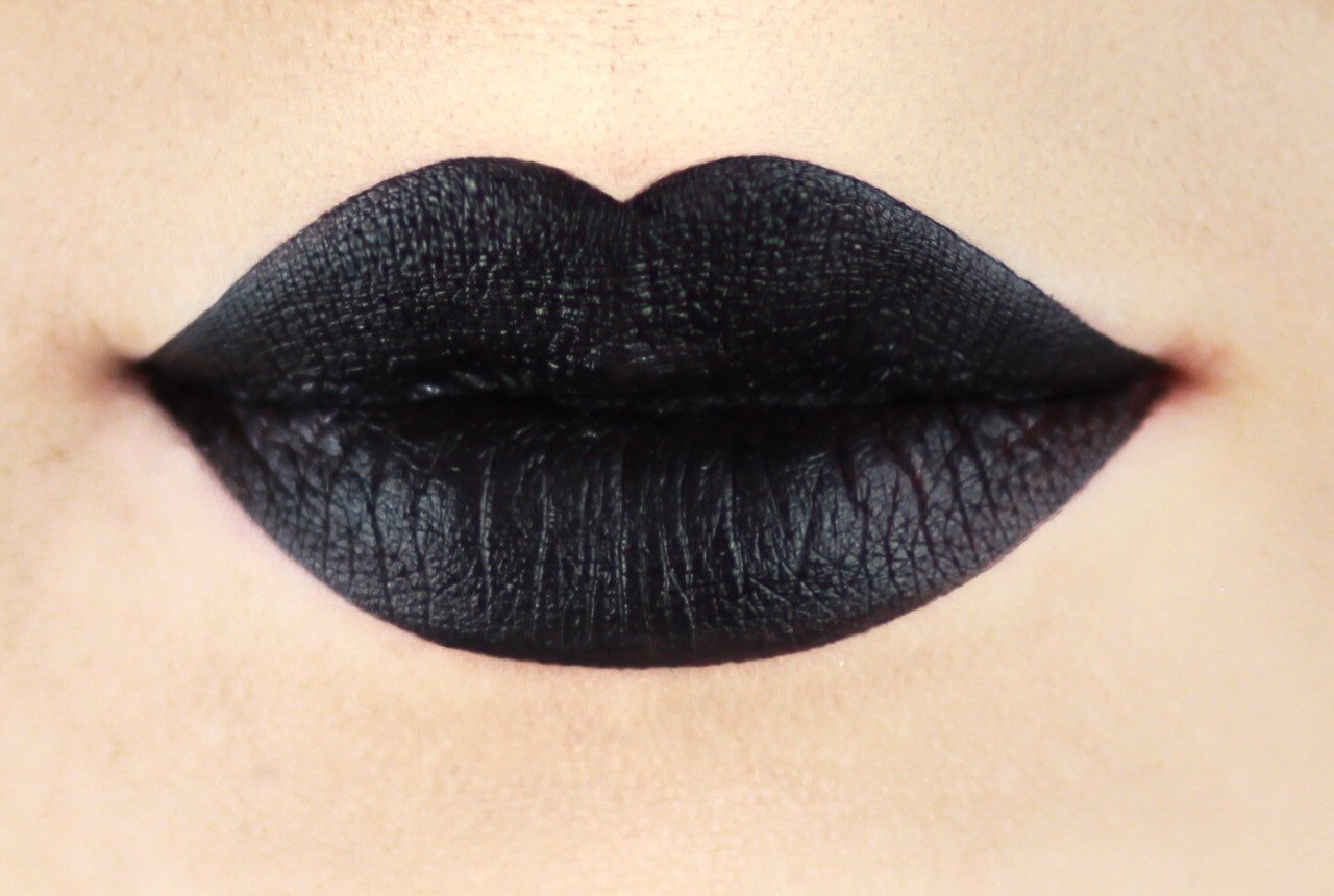 Long Lasting Liquid Lipstick - Bronx