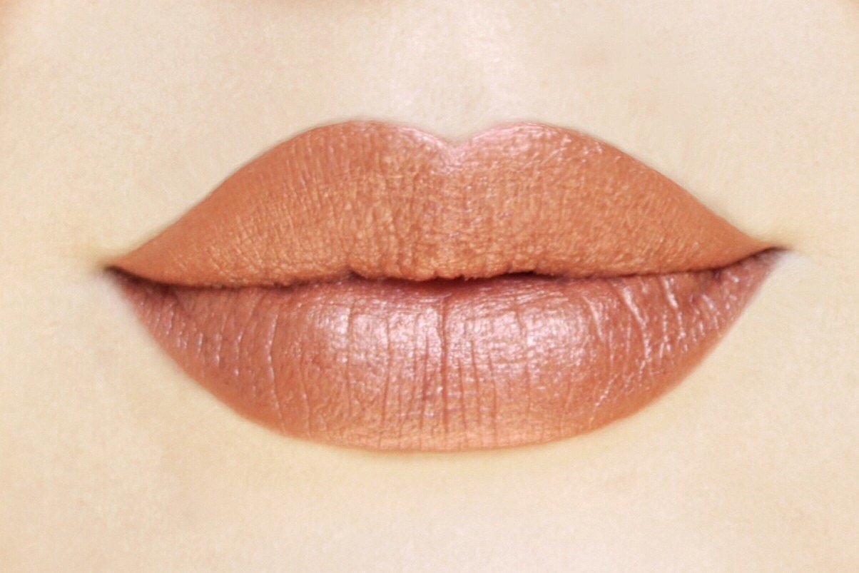 Long Lasting Liquid Lipstick - Versailles